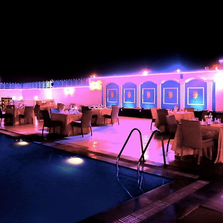 Ramada By Wyndham Amritsar Ξενοδοχείο Εξωτερικό φωτογραφία