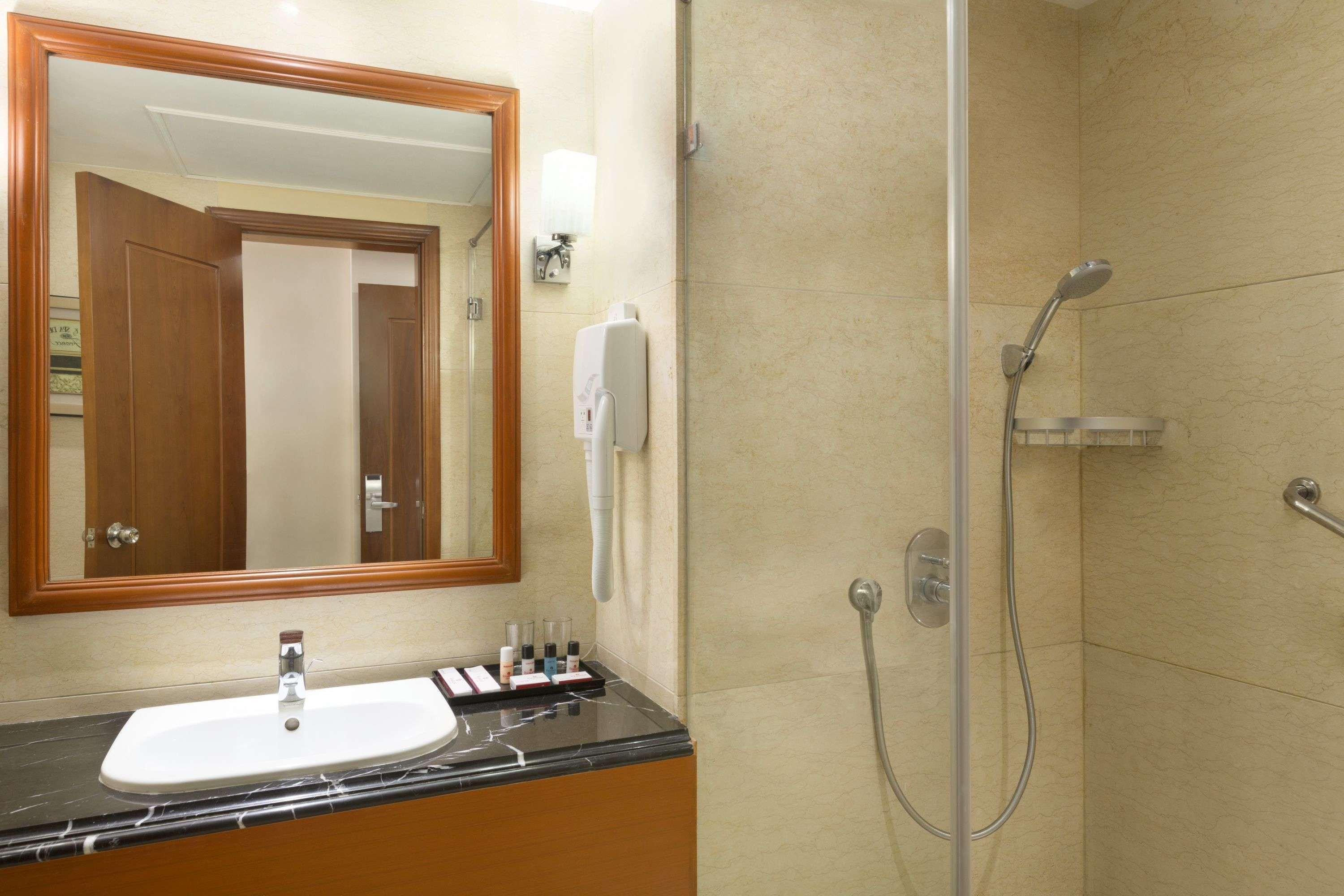 Ramada By Wyndham Amritsar Ξενοδοχείο Εξωτερικό φωτογραφία