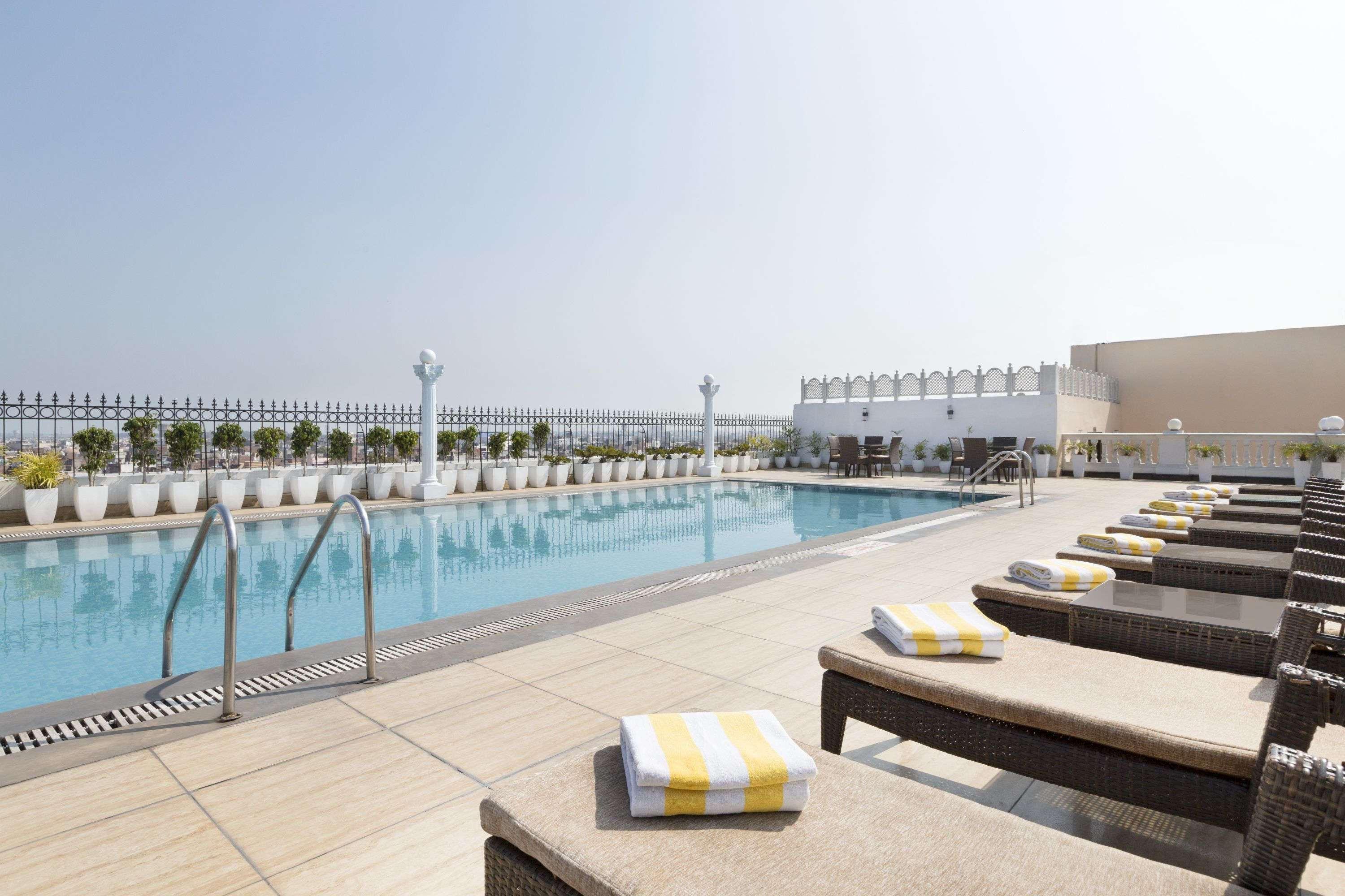 Ramada By Wyndham Amritsar Ξενοδοχείο Εξωτερικό φωτογραφία