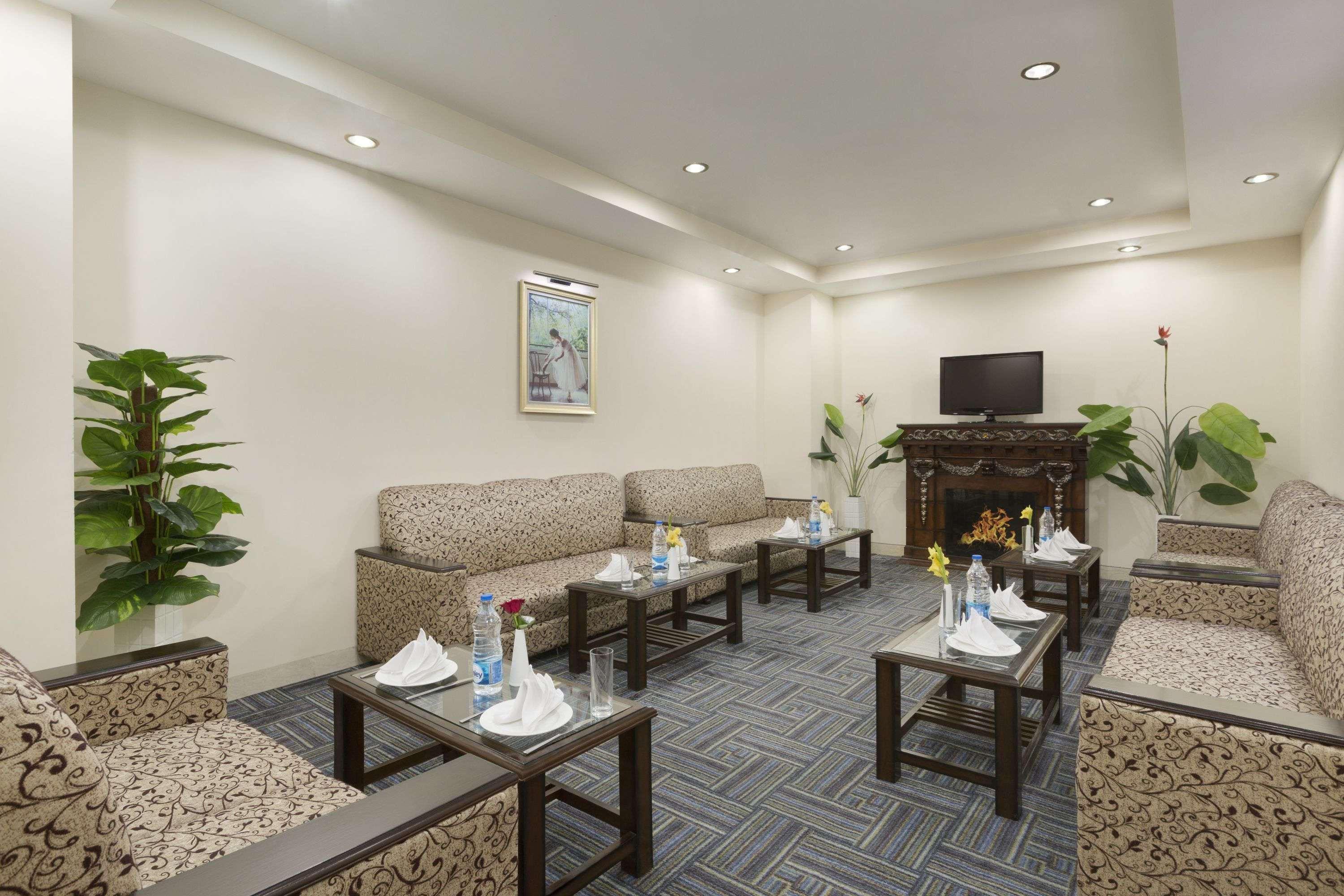 Ramada By Wyndham Amritsar Ξενοδοχείο Εξωτερικό φωτογραφία