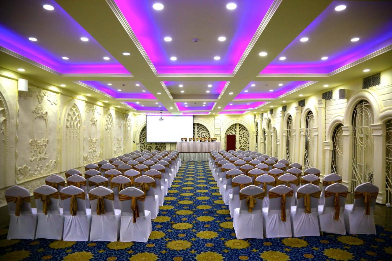 Ramada By Wyndham Amritsar Ξενοδοχείο Εξωτερικό φωτογραφία